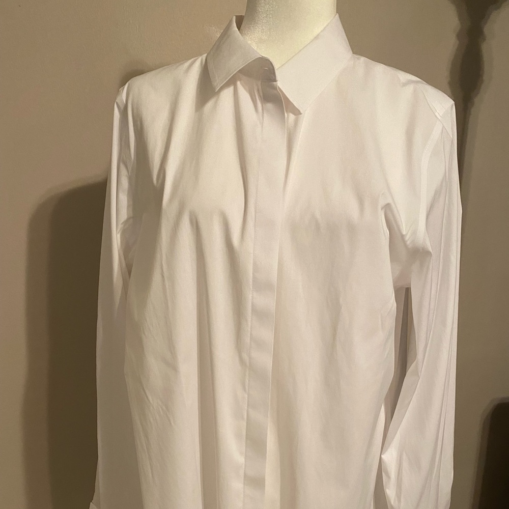 Untuckit for her shirt